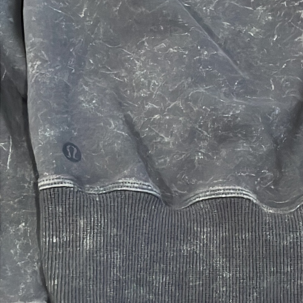 Lululemon Pullover - Picture 5 of 10